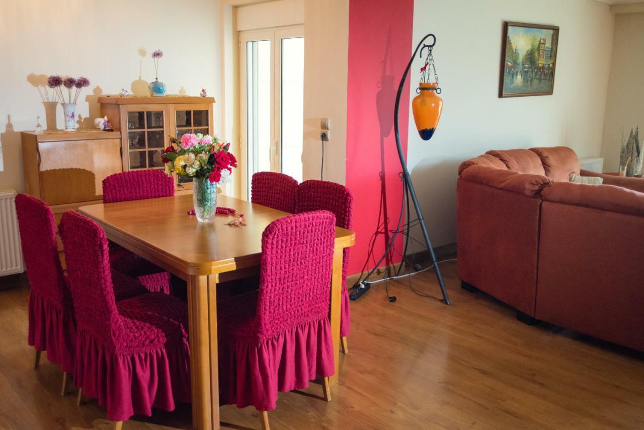 Villa Olympia Vip Dhráfi Eksteriør billede